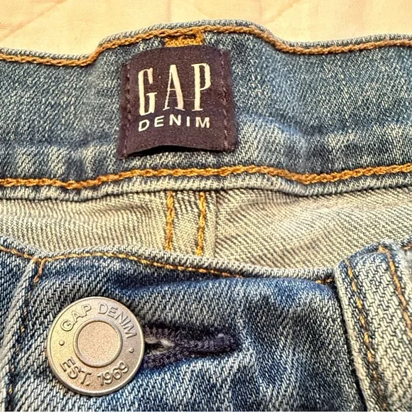 GAP Denim Cuffed Jean Shorts Size 28 Blue Stretch Mid Rise Casual Summe - Picture 5 of 11